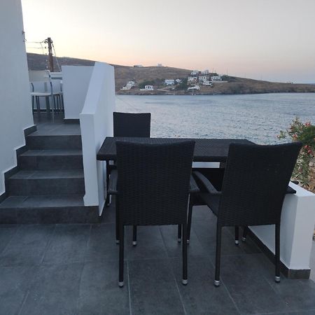 Theis Seafront Retreat - Loutra Seaview Bliss Loutra (Kythnos) Luaran gambar